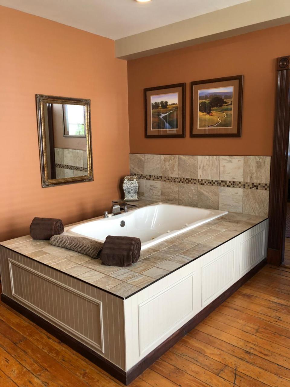 Weller Haus Bed, Breakfast & Event Center Bed & Breakfast Bellevue Dış mekan fotoğraf